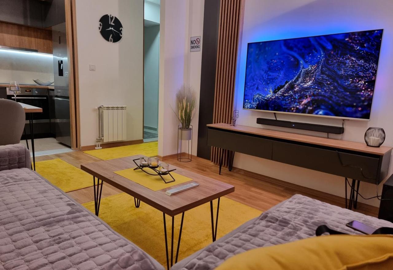 Exclusive & Modern Apartment Skopje Eksteriør bilde